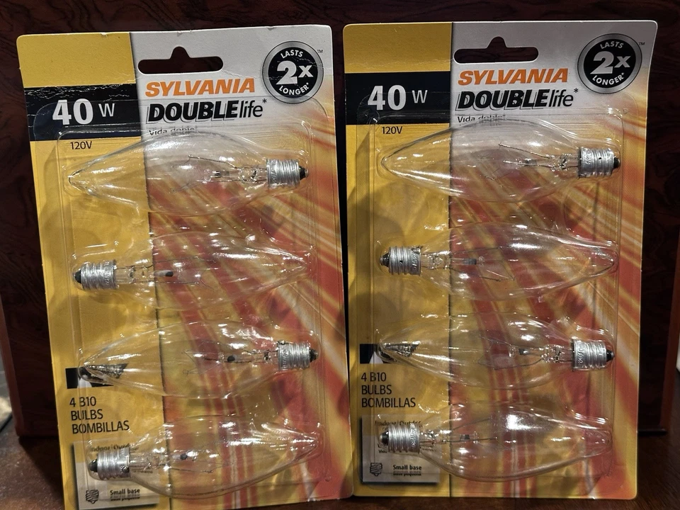Sylvania Double Life - 40 watt - Clear/Blunt Tip - Light Bulbs - 2 Packs/8 Bulbs