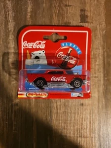 Vintage Coca-Cola Majorette 1957 Chevy serie 200 Muscle Car escala 1/64 - Imagen 1 de 2
