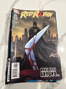 Lote de 30 (cómics) Red Robin y más de Marvel y DC Comics - Imagen 1 de 24