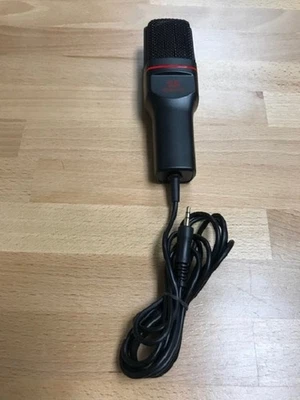 Micrófono con cable de 3,5 mm con detalles negros y rojos muy bueno Foto 1 de 3