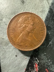 RARE 1971 2 NEW PENCE British Elizabeth II Coin BN - Picture 1 of 4
