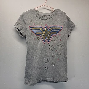 Wonder Woman Girl's T-Shirt Medium Gray Short Sleeve Star Logo DC Comics Tee - Picture 1 of 4