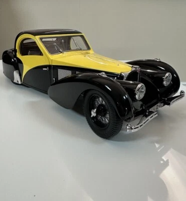 Bauer Exclusive Bugatti Type 57SC Atalante 1:12 Scale Inv. # 324/500 - RARE - Image 1 of 4