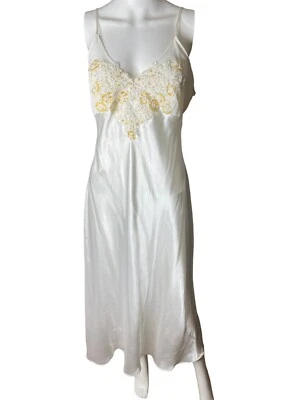 Camisón Linea Donatella Peignoir Blanco Adornado Línea Encaje Satinado L Foto 1 de 4