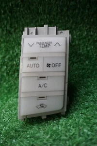 2005 2006 2007 2008 2009 TOYOTA AVALON XLS RIGHT AC Control OEM 5590007160 - Picture 1 of 6