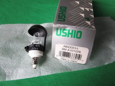 USHIO BULB SM-A101028 #8000314 24V 40W 210 MADE IN JAPAN - Image 1 of 3