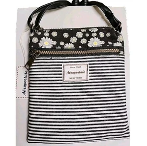 Aeropostal New York Handtasche Blumen kleines Tuch schwarz & weiß 8x7 Zoll  - Bild 1 von 4