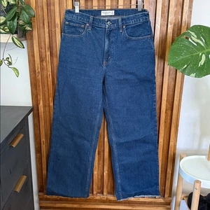 Jeans relajados Abercrombie & Fitch tiro alto lavado oscuro años 90. Talla 29/8 - Imagen 1 de 10