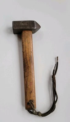 Martelo piton raro de madeira Cassin, década de 1960 - Imagem 1 de 4