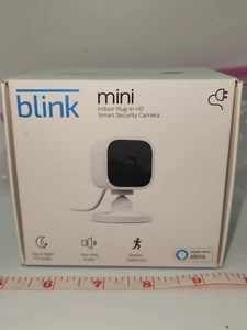 Blink Mini Indoor Plug-In Live HD Smart Security Camera (New in Box) - Picture 1 of 10