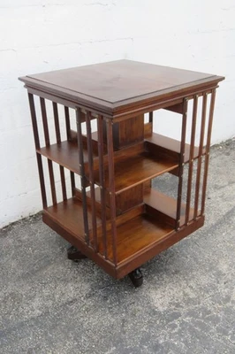 Librería giratoria giratoria de caoba de principios de 1900 John Danner Co 6178 Foto 1 de 4