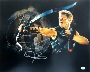 Jeremy Renner Authentic Signed 16 x 20 Glossy Photo Avengers Hawkeye JSA COA - Picture 1 of 2