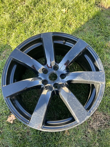 Picture 1 of 3