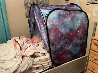 Выскакивающая двуспальная кровать палатка портативная кровать навес палатки комнатное уединение пространство - Изображение 1 из 4