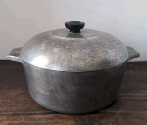 Vintage Wagner Ware Sidney-O-Magnalite 4248P Dutch Oven Roaster - Picture 1 of 9