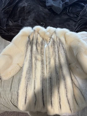 Beautiful White And Grey Vintage Real Fur coat - Image 1 of 4