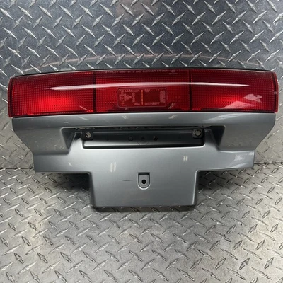 Guardabarros trasero y luz trasera HONDA PC800 PACIFIC COAST 80100-MR5-0000 OEM Foto 1 de 4