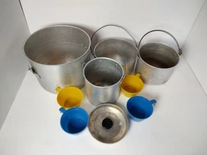 9 tlg 4er Set Vintage Aluminium Stapeltöpfe Pfannen Camping Kochen 1 Deckel 4 Tassen - Bild 1 von 16