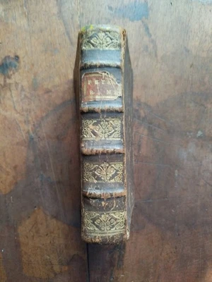 Le Rime di Francesco Petrarca, in Padova presso Giuseppe Comino, 1722 - Immagine 1 di 4