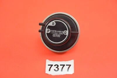 Y12 1990 - 1994 LEXUS LS400 SC400 EGR Modulator 气门组件 25870-50010 — 第 1/3 张图片