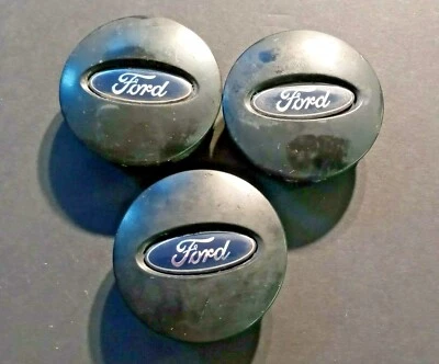 Tapa central de rueda negra Ford Escape Explorer Edge Flex 2002-2015 3L24-1A096-AA (x3) Foto 1 de 4