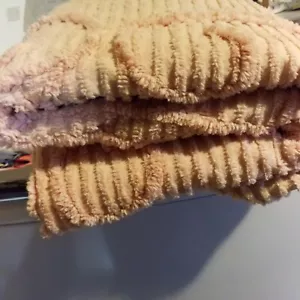 vintage chenille bedspread, pink, possibly cutter's quilt - Picture 1 of 5