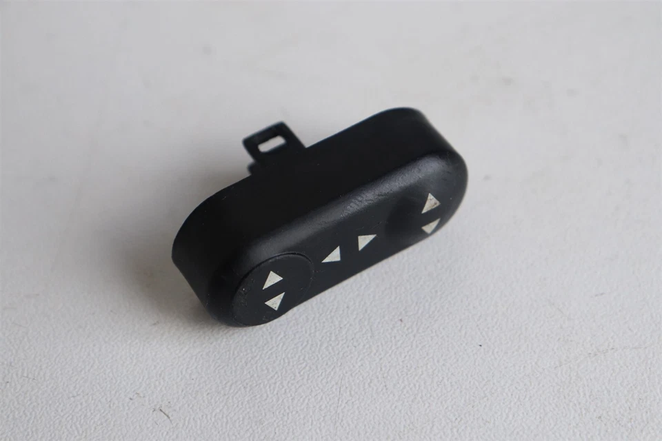 Botón de ajuste interruptor asiento Ferrari 488 GTB 2016 980145096 J225 Foto 1 de 1