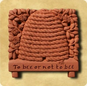 Honey Bees Bee Hive Basket Shakespeare Hamlet Decorative Hand Craft Wall Tile - Picture 1 of 1