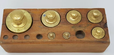 ANCIENNE BOITE DE POIDS - Photo 1/4