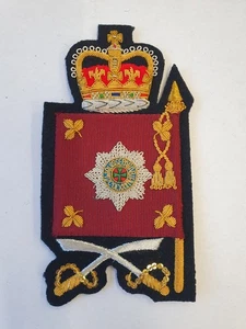 Insignia de color regimiento de guardias irlandeses - Imagen 1 de 2