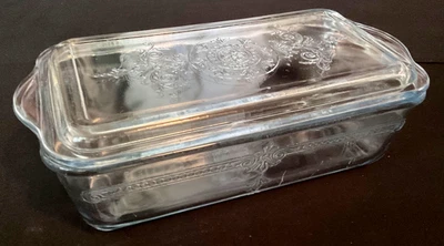 VTG ANCHOR HOCKING FIRE KING SAPPHIRE BLUE 'PHILBE' REFRIGERATOR DISH,LID B3499 - Image 1 of 4