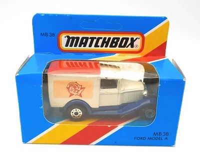 Matchbox Superfast MB38 Ford Model A Matchbox USA bianco. Base di Macao.... - Immagine 1 di 4