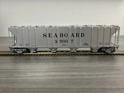Overland Models HO Brass OMI-3318.3 Seaboard Covered Hopper #35007 *Pre-owned - Image 1 of 4