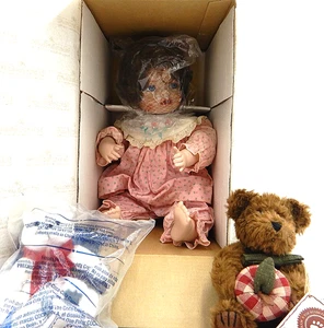 Muñeca Ashton Drake 1993 Kaitlyn Want A Kiss en caja original Plu Boyd & Coke Bears - Imagen 1 de 13