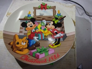 PLACA DE COLECCIÓN DISNEY ""MAGIA MUÉRDAGO"" PLACA DE NAVIDAD 1986 - Imagen 1 de 2