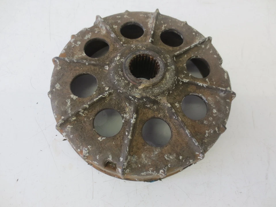 Honda Fourtrax TRX 250 1985 ATV usado OEM tambor de freno trasero - superficie Foto 1 de 2