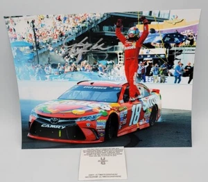 FOTO 8X10 FIRMATA KYLE "ROWDY" BUSCH NASCAR COA - Foto 1 di 2