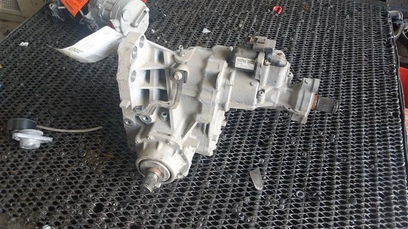 Estuche de transferencia AWD 3,6 L 84425923 para GMC Acadia 2512875 20-22 Foto 1 de 4
