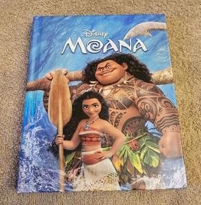 Moana Target Exclusive Blu-Ray w/ Storybook Digibook - Picture 1 of 6