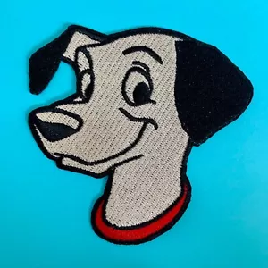 DISNEY 101 DALMATA CANE PONGO DALMATA RICAMATO APPLIQUE TOPPA FERRO DA CUCIRE - Foto 1 di 1