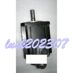 Servomotor Panasonic MHME152GCG #TX usado 1 pieza - Imagen 1 de 1