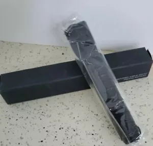 Cepillo Nars Mizubake Kabuki 1860 Nuevo en Caja, Sellado Auténtico - Imagen 1 de 3