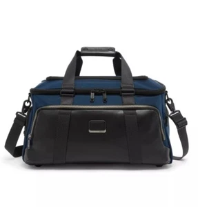 New Tumi Exclusive Alfa Bravo McCoy Gym Bag Navy/Black $425 - $200 Off MSRP $625 - Picture 1 of 11