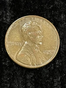 1944 Lincoln Wheat Penny Mint One Cent Coin - Picture 1 of 2