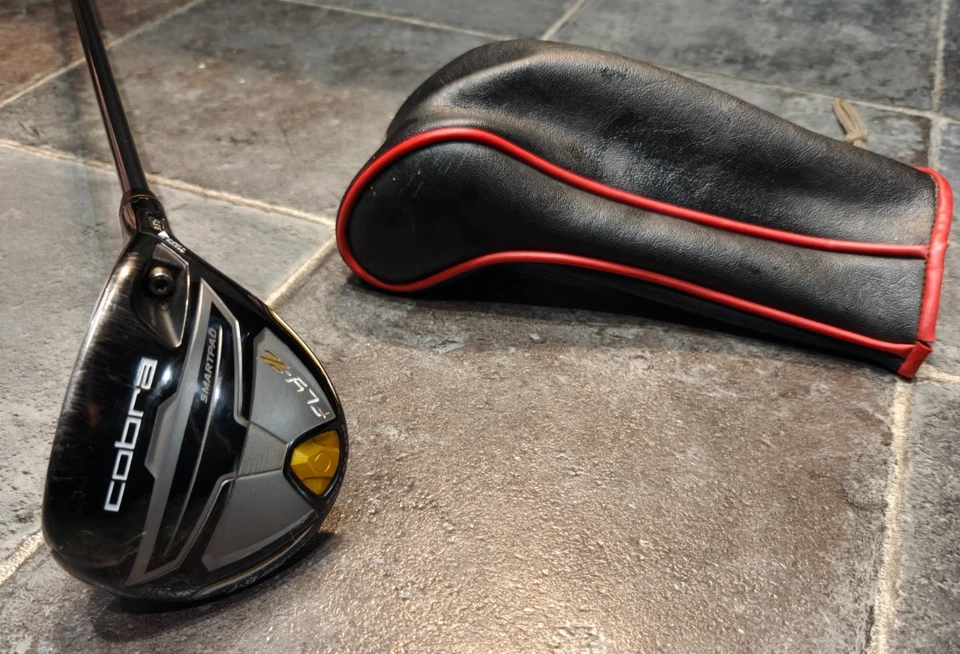 COBRA Smartpad FLY-Z FWY  5 - 7 VLCT -SP R Flex Right Handed 43.5" Golf club - Image 1 of 4