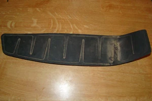 SCOOTER PIAGGIO MP3 - TAPIS AVANT - REPOSE PIED - MARCHE PIED - Picture 1 of 1