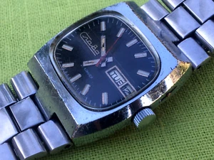 Vintage Wrist watch Slava tank Black 2427 Automatic 27 stones USSR - Picture 1 of 12