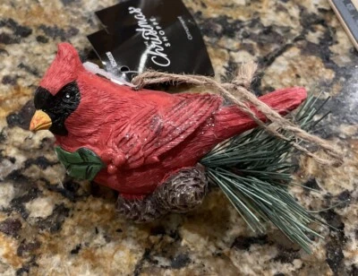 CHRISTMAS SHOPPE Cardinal Red Bird Resin Christmas Holiday Ornament Pinecone Branch NEW Rustic