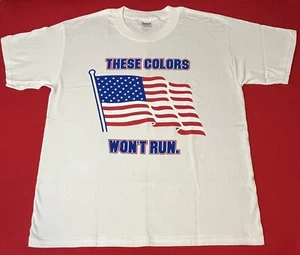 Nueva Camiseta Patriótica THESTOS COLORES DON'T RUN Bandera Grande - Imagen 1 de 1