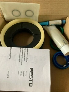 369200 Festo Seal kit - Picture 1 of 2